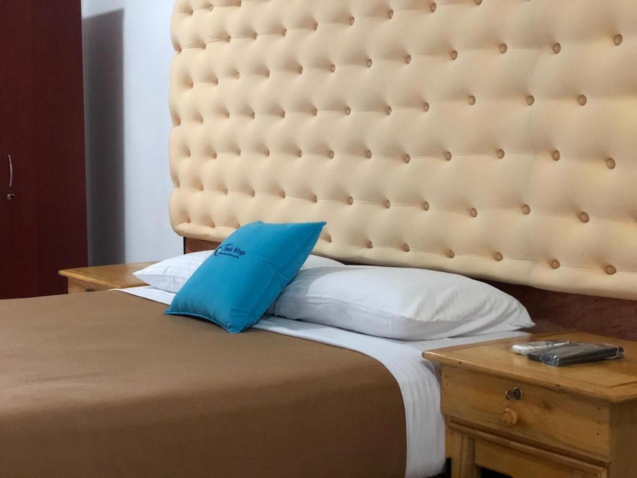 Oasis Wings Hotel Маннар Экстерьер фото